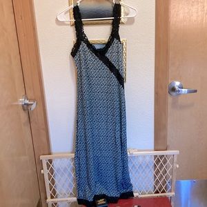 Cute dress/or nightgown